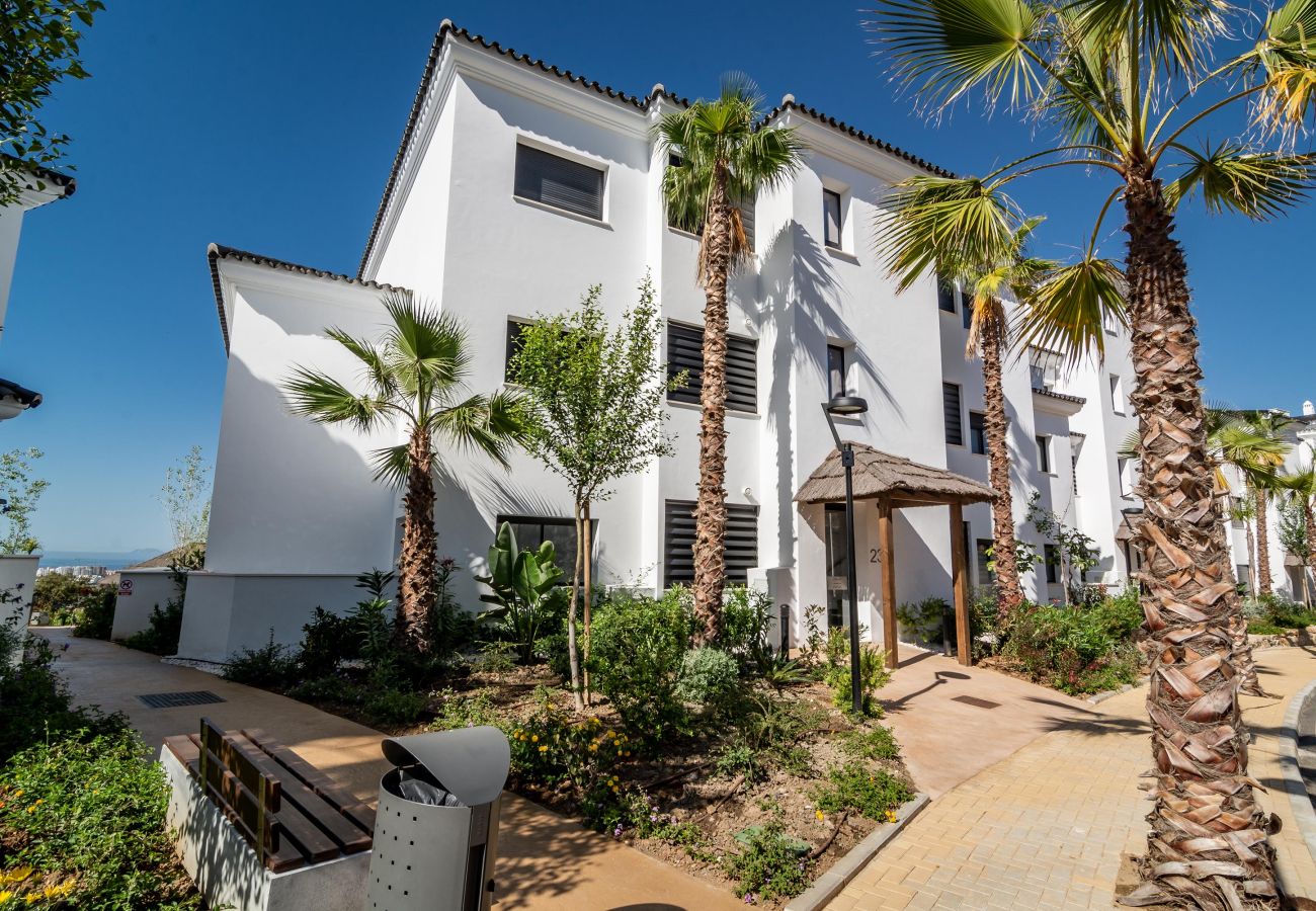 Apartment in Estepona - LAE21.2D - Mirador Estepona hills by Roomservices