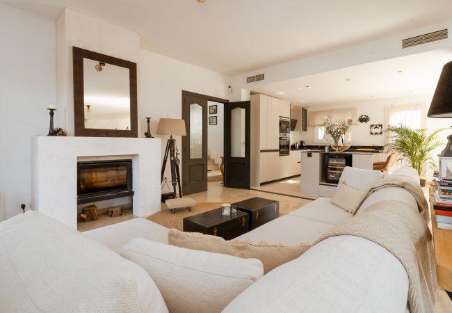 Villa in Marbella - Villa Rosario - luxury villa with private pool near Marbella Villa in Marbella - Villa Rosario - luxury villa with private pool near Marbella