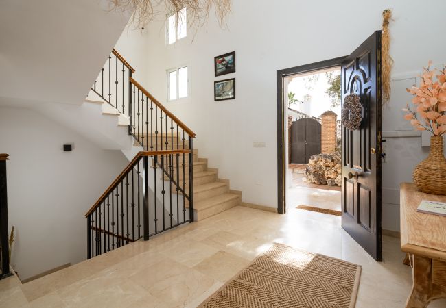 Villa in Marbella - Villa Rosario - luxury villa with private pool near Marbella Villa in Marbella - Villa Rosario - luxury villa with private pool near Marbella