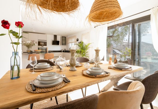 Villa in Marbella - Villa Rosario - luxury villa with private pool near Marbella Villa in Marbella - Villa Rosario - luxury villa with private pool near Marbella