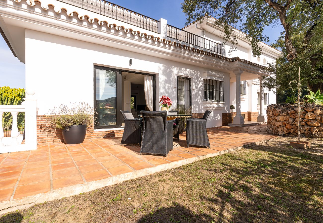 Villa in Marbella - Villa Rosario - luxury villa with private pool near Marbella