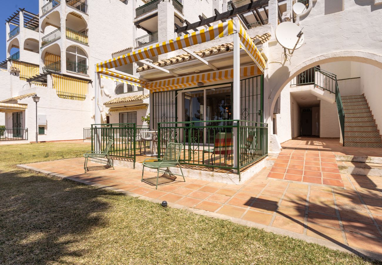 Apartment in Mijas Costa - Mirador de Calahonda - ground floor apartment with stunning sea views