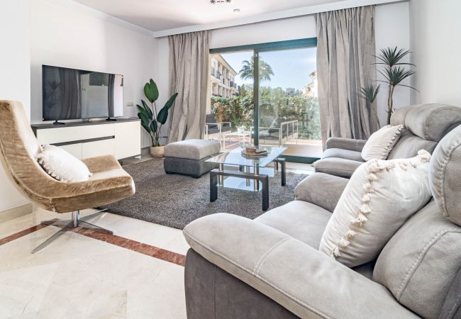  in Nueva andalucia - HP1C.25 - Family-friendly and well connected 