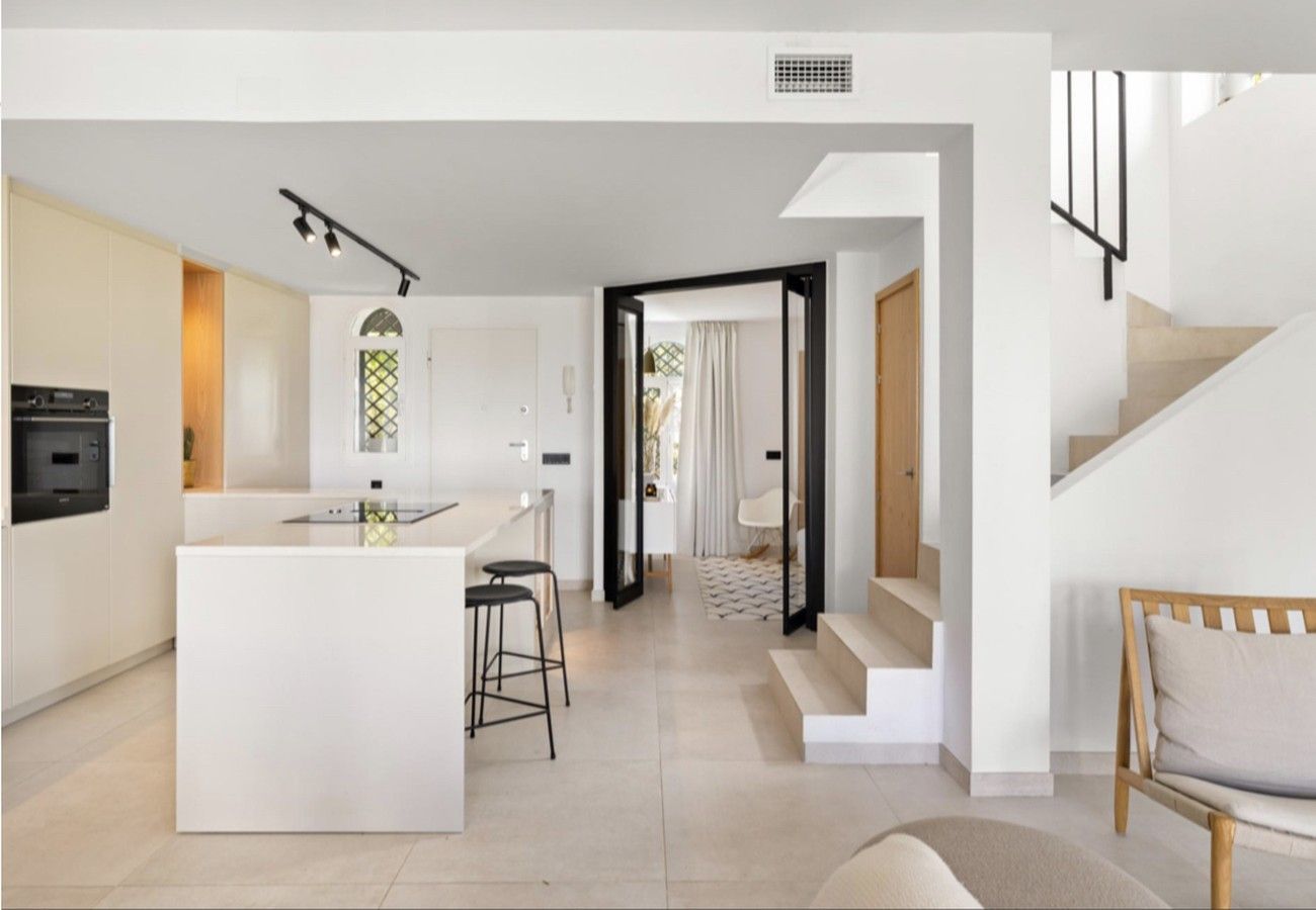 Townhouse in Nueva andalucia - SE8 - Stylish townhouse with rooftop terrace