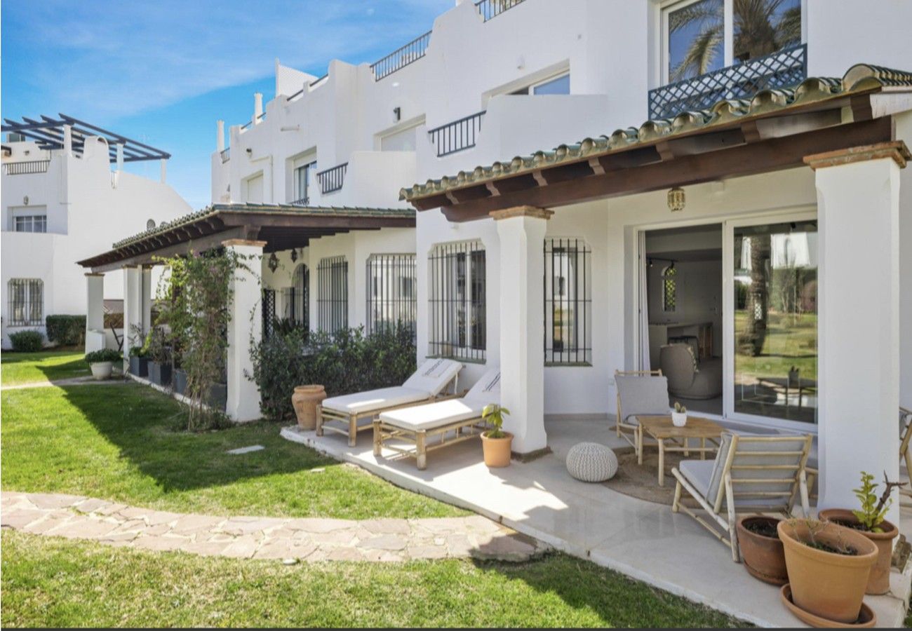 Townhouse in Nueva andalucia - SE8 - Stylish townhouse with rooftop terrace