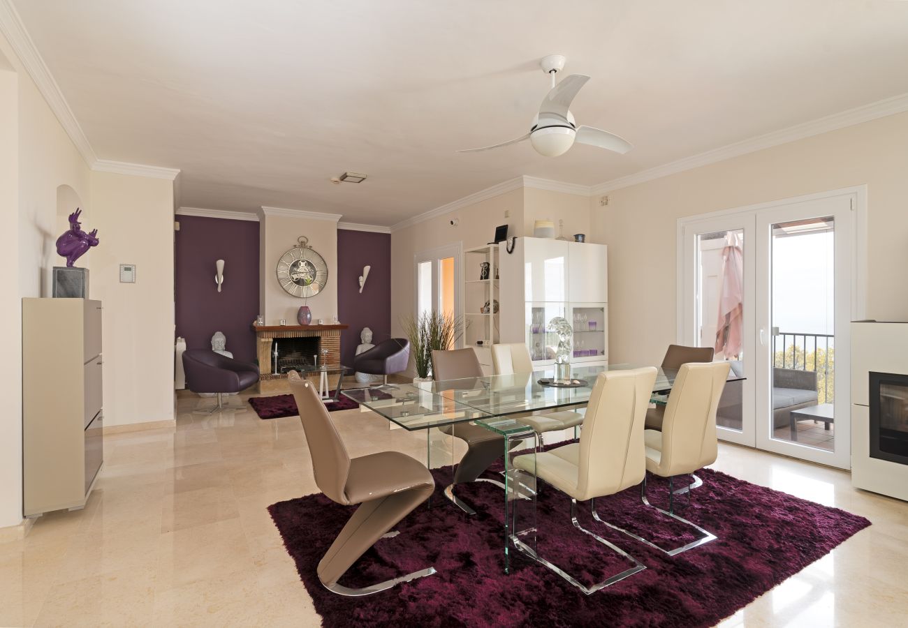 Townhouse in Ojen - Casa Munich-Breathtaking 180º Sea Views
