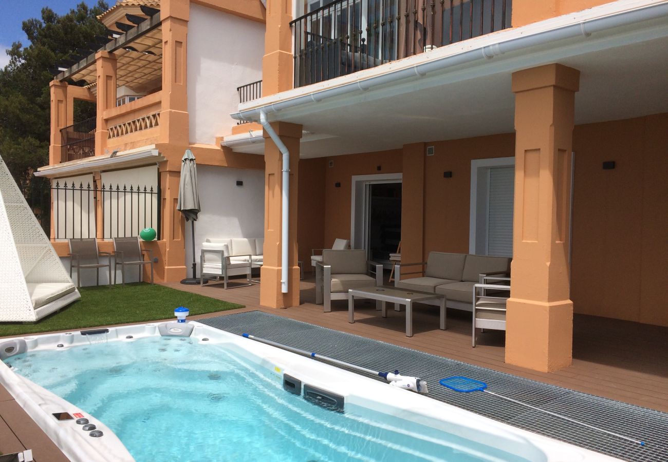 Terraced House in Ojen - Casa Munich-Breathtaking 180º Sea Views