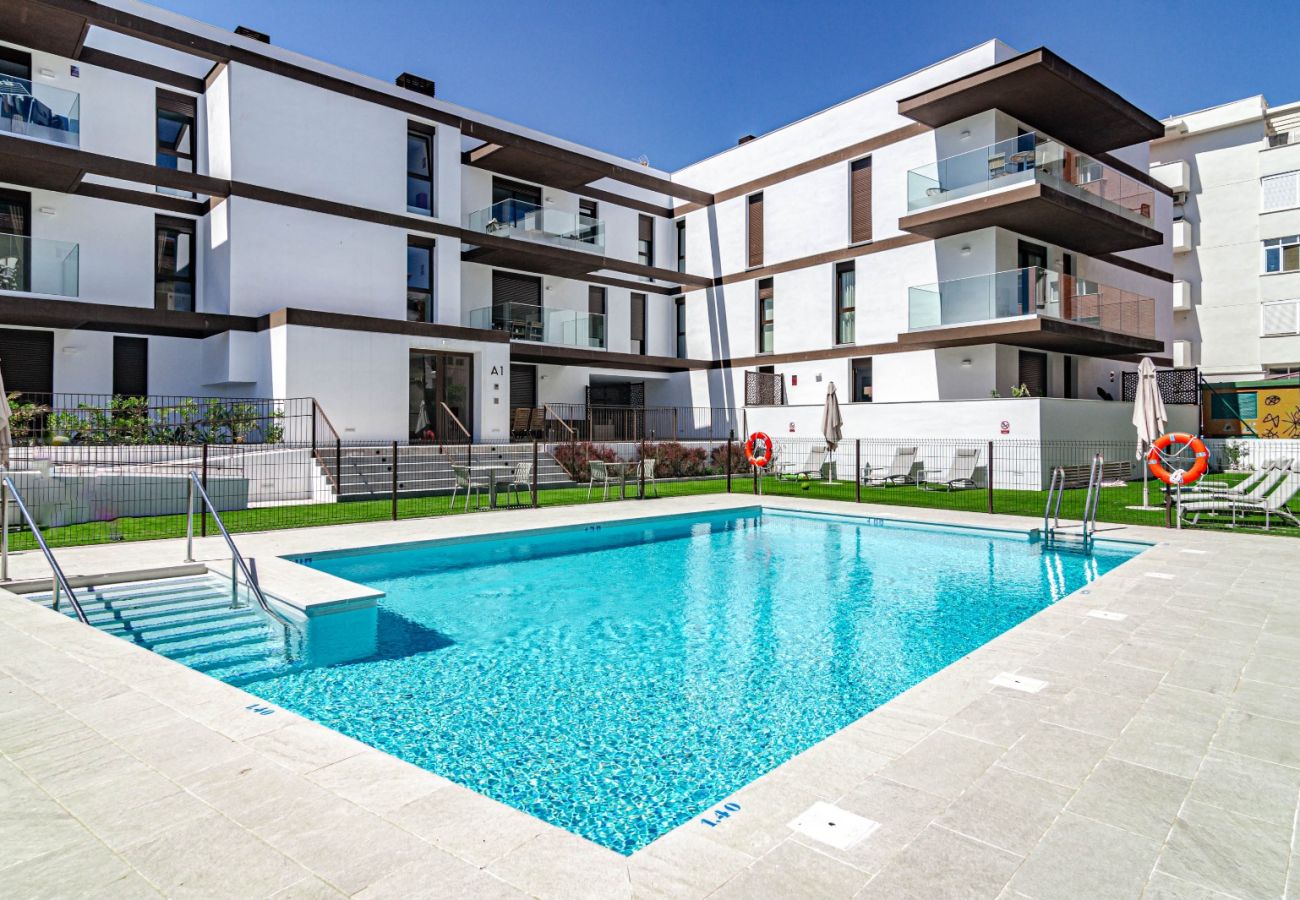 Apartment in Estepona - LMEA2.0A - Luxury Apt - Pool View & Walk to All 
