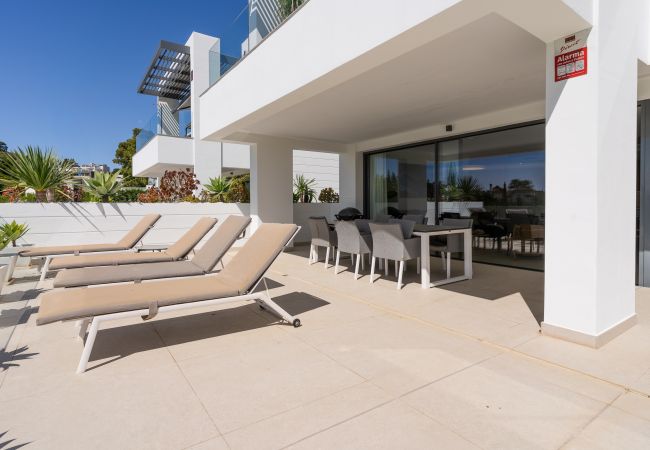 Apartment in Benahavís - Aqualina de Madeira by Time & Home - modern oasis with private pool Apartment in Benahavís - Aqualina de Madeira by Time & Home - modern oasis with private pool