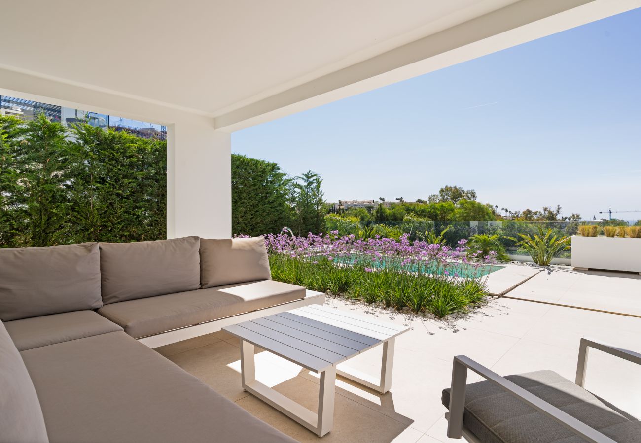 Apartment in Benahavís - Aqualina de Madeira by Time & Home - modern oasis with private pool