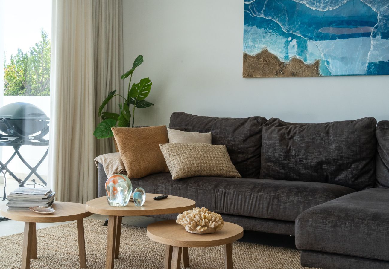 Apartment in Benahavís - Aqualina de Madeira by Time & Home - modern oasis with private pool