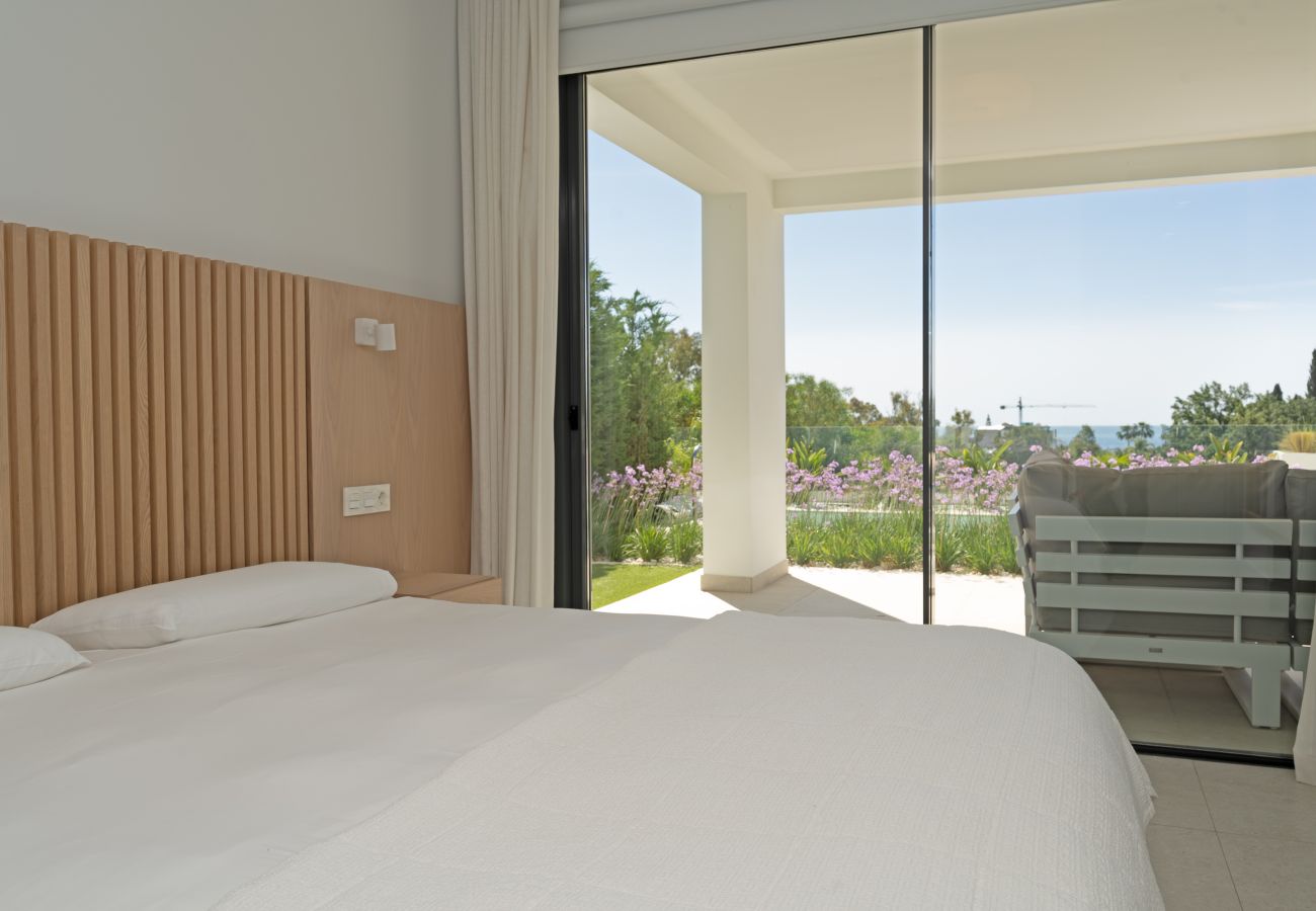 Apartment in Benahavís - Aqualina de Madeira by Time & Home - modern oasis with private pool