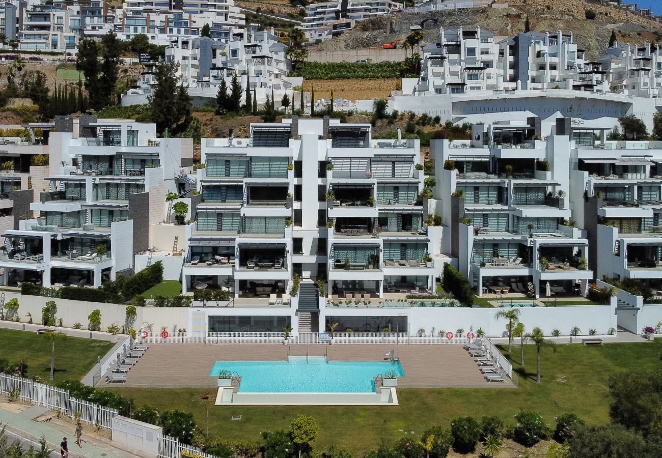 Apartment in Benahavís - Aqualina de Madeira by Time & Home - modern oasis with private pool