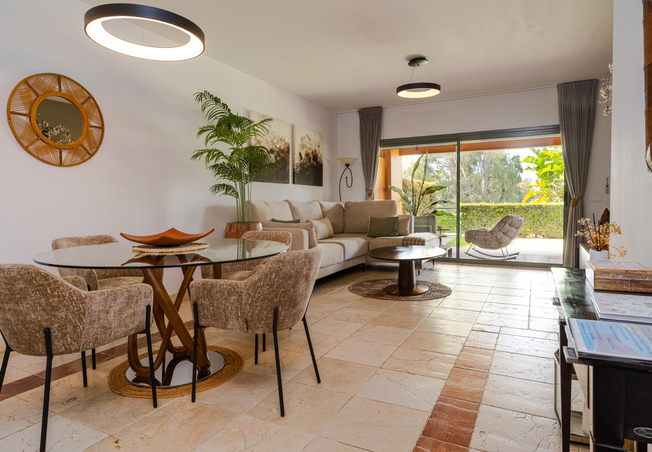 Apartment in Benahavís - Benatalaya golf views by Time & Home