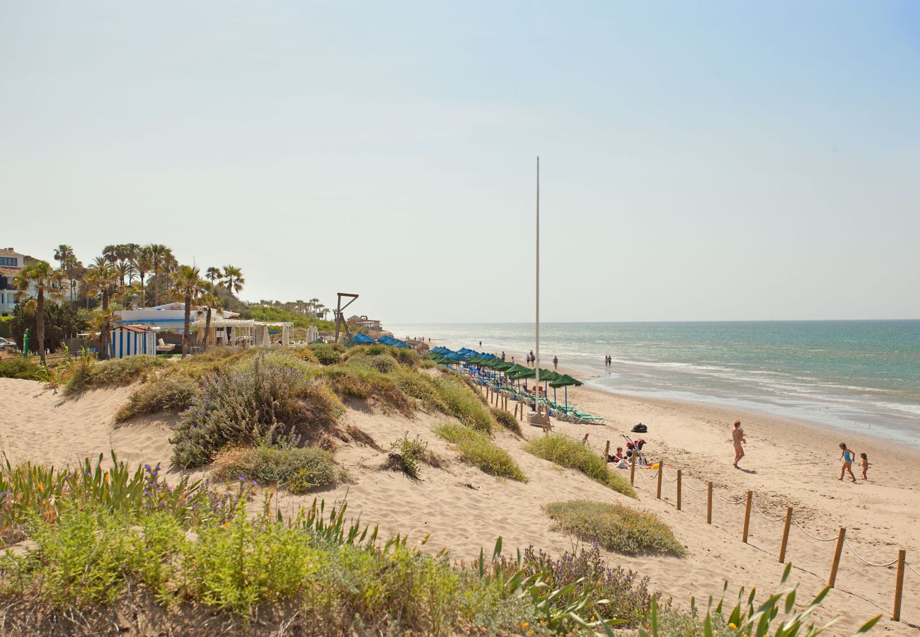 Studio in Marbella - Romana 112 by Time & Home