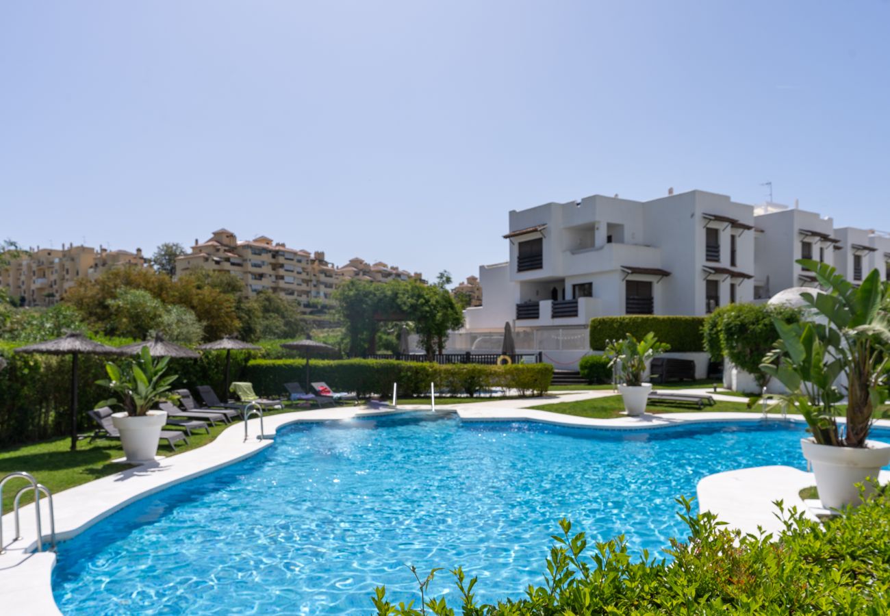 Apartment in Estepona - Golf Hills by Time & Home