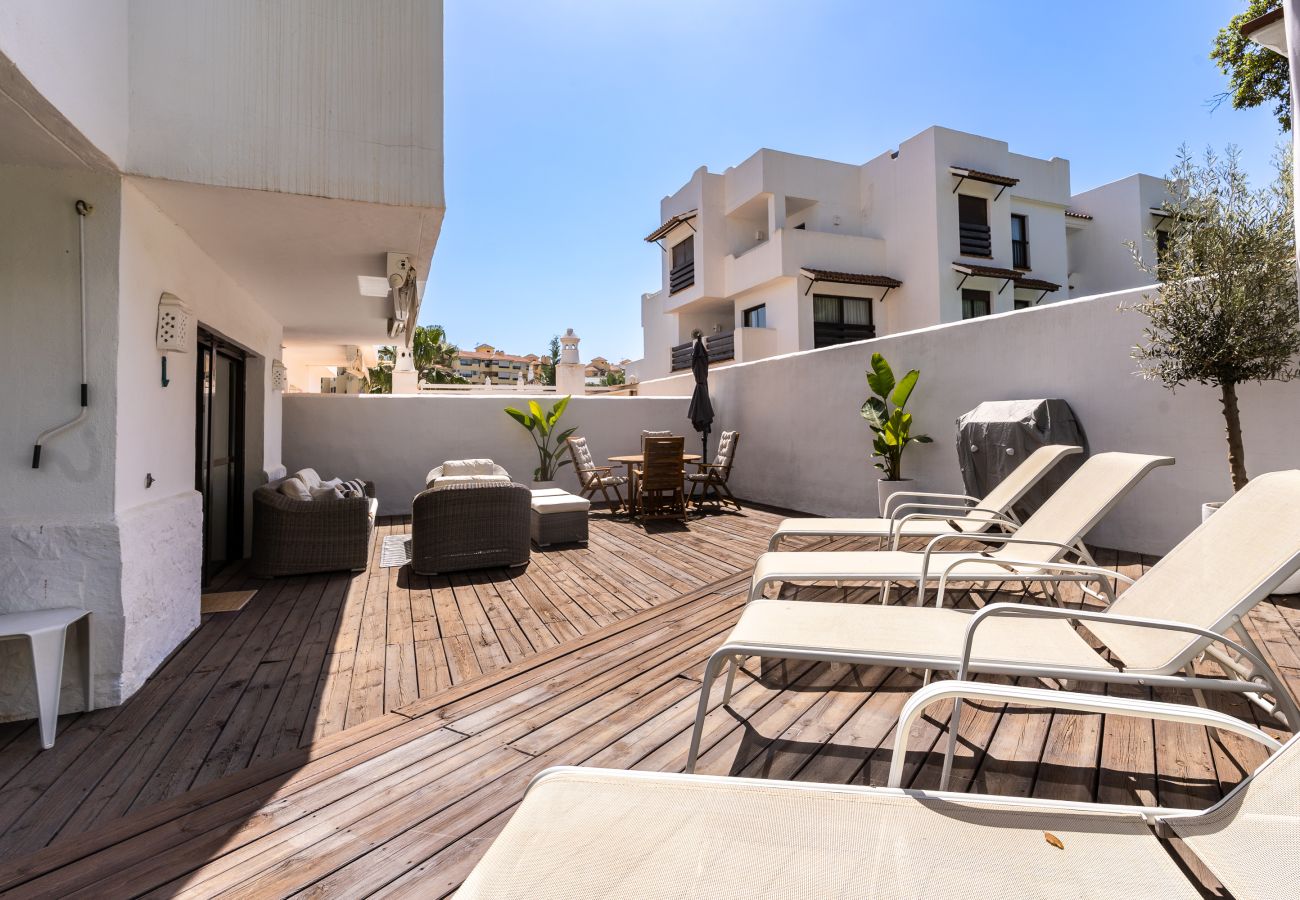 Apartment in Estepona - Golf Hills by Time & Home